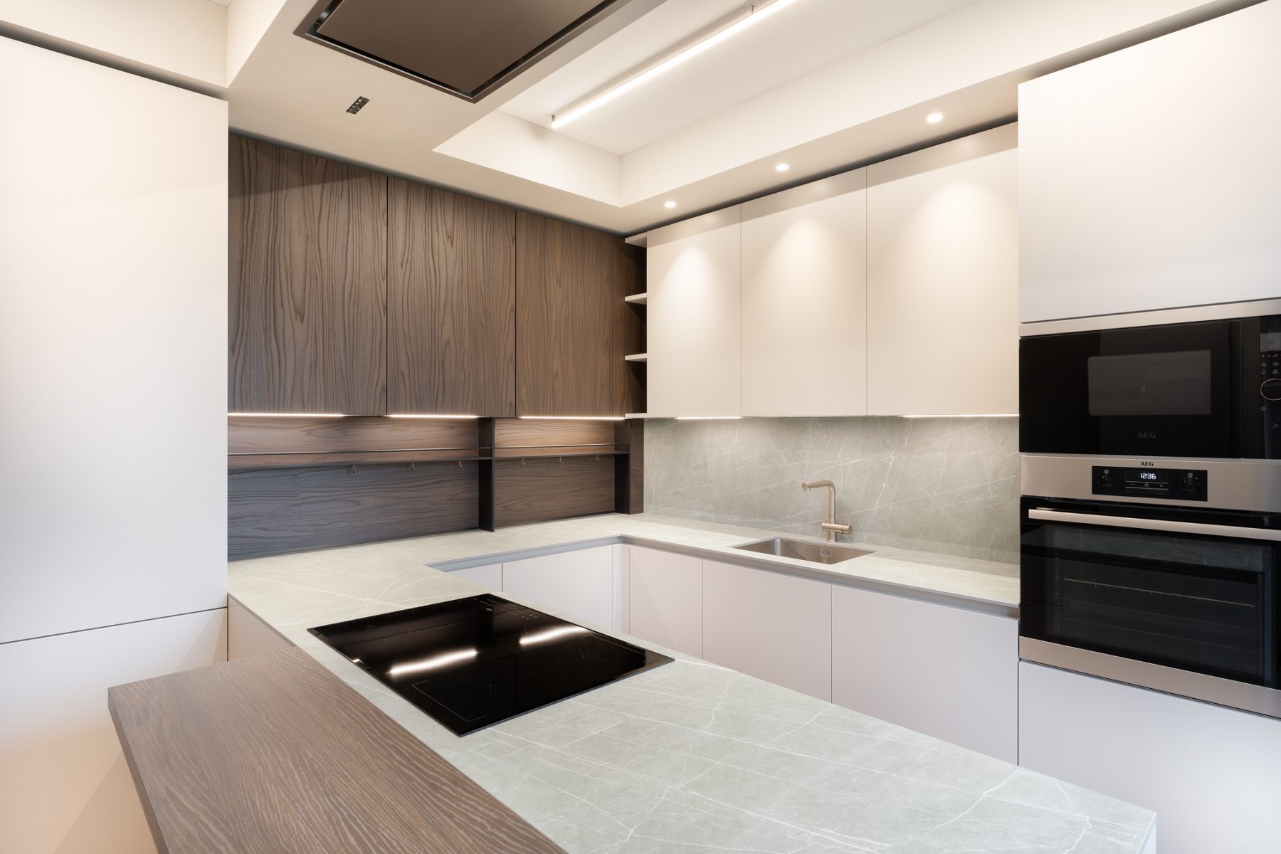 architecture-photographer-italy-luxury-kitchen-shoot
