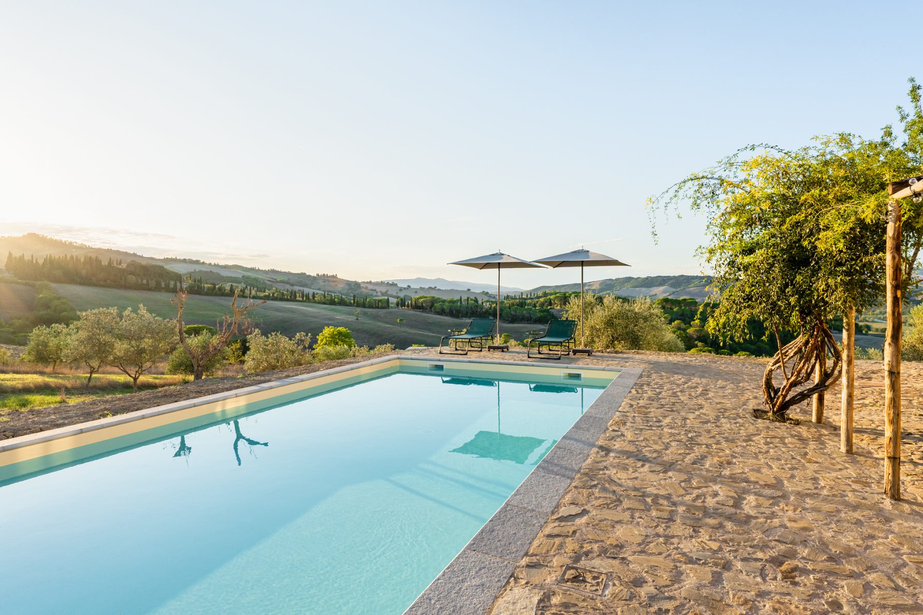 rustico-toscana-pomarance-colline-stile-nordico-16
